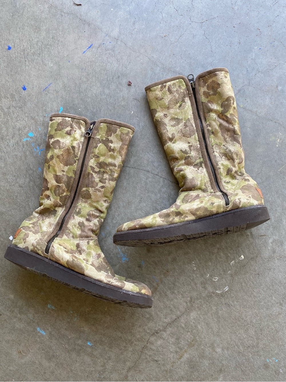 UGG COLLECTION GISELLA WOMEN TALL WEDGE BOOTS METALLIC CAMO SIZE US 10 WOMEN